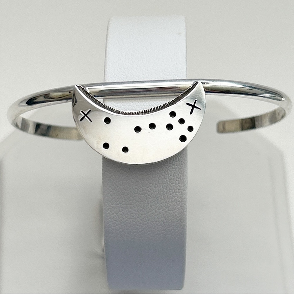 Signed Duane Tawahongva Hopi Sterling Silver Moon Stars Cuff Bracelet - Picture 5 of 12
